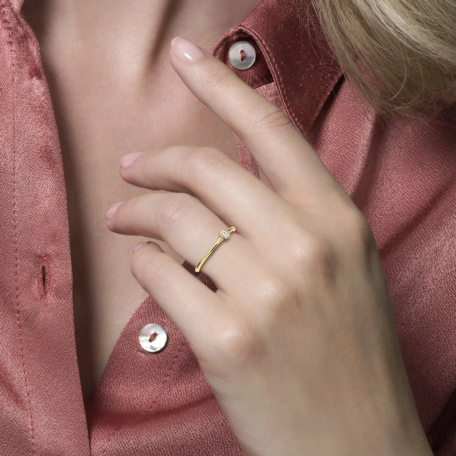 blush_ring_yzi_1-2.webp Outlet Ring 1198YZI Ringen | Zirconia En Synthetische Parels