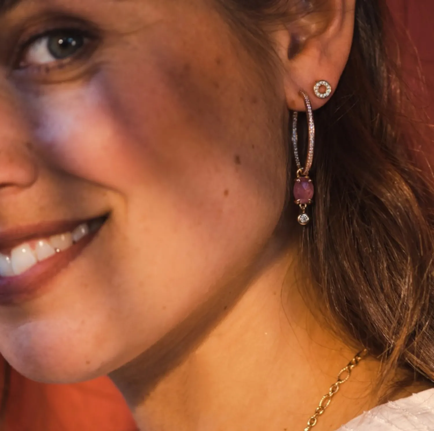 bron_single_espresso_catc_1.webp Discount Single Espresso Catch oorsieraad (enkel stuk) 8OR4871SASBR Diamanten En Parels | Kleuren En Edelstenen