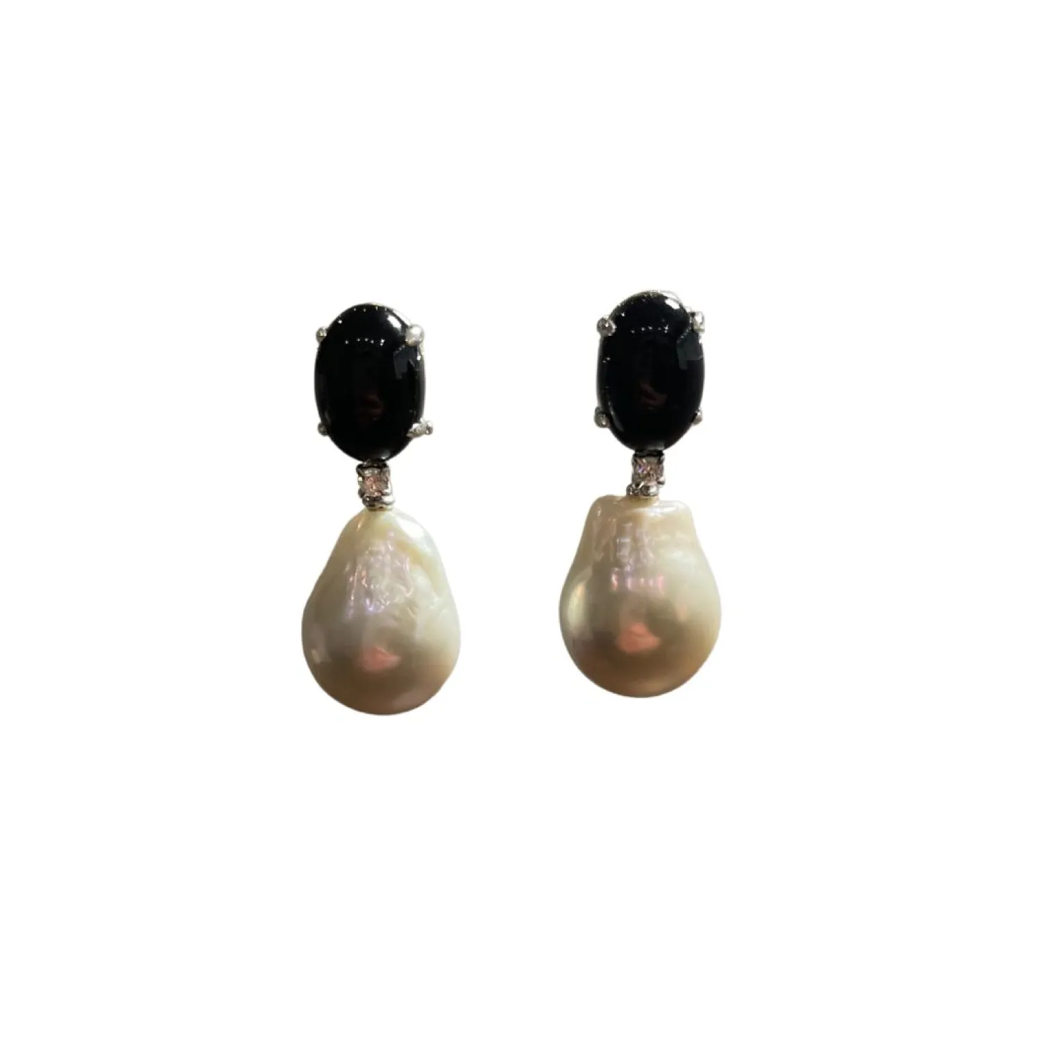 eva_nueva_oorhangers_or_0-1.webp Best Eva Nueva Oorhangers OR-3-165 Diamanten En Parels | Kleuren En Edelstenen