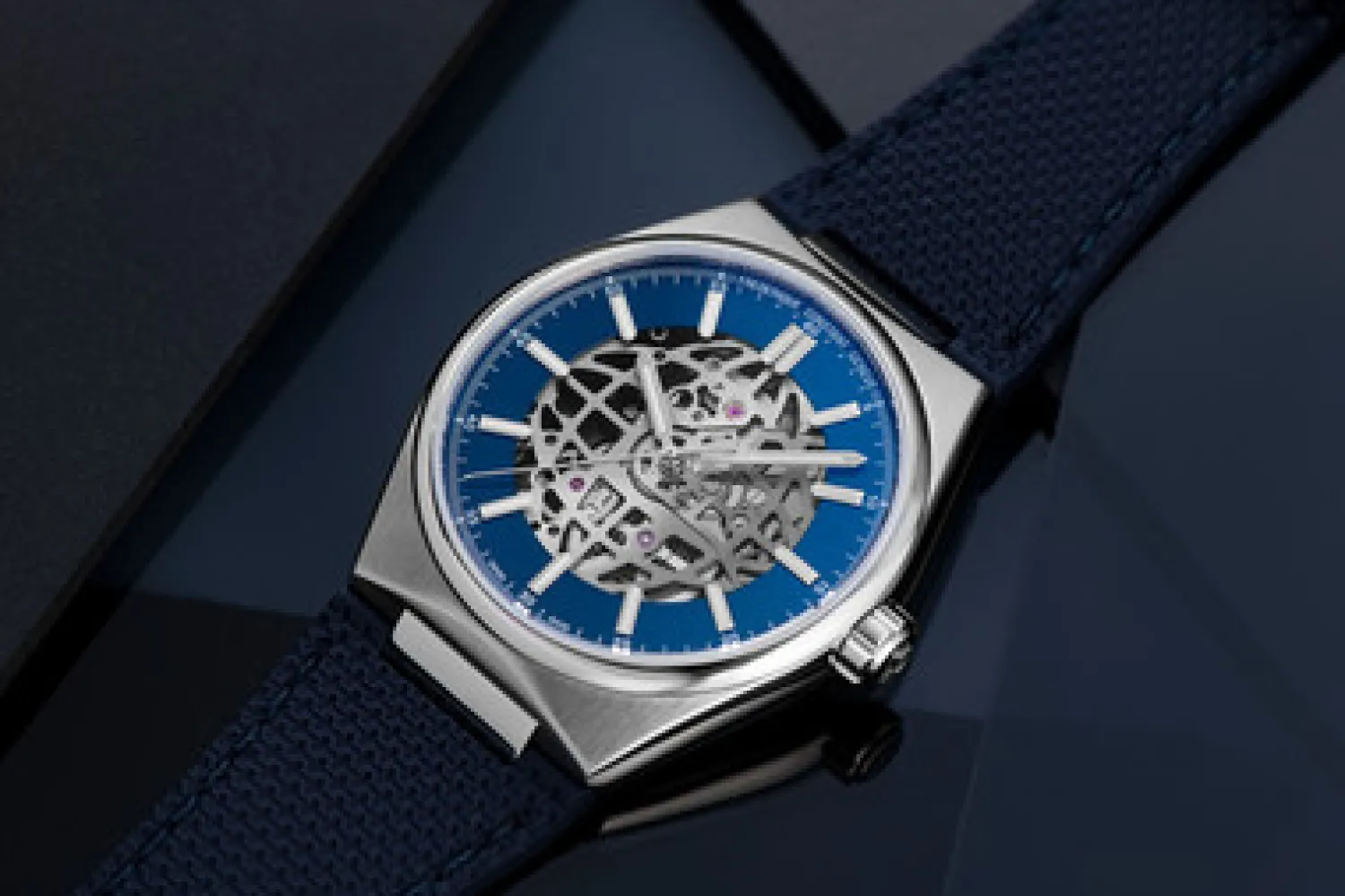 frederique_constant_new_h_2.webp Online New Highlife Limited Edition FC-310NSKT4NH6B Heren Heren Horloges | Swiss Made Horloges