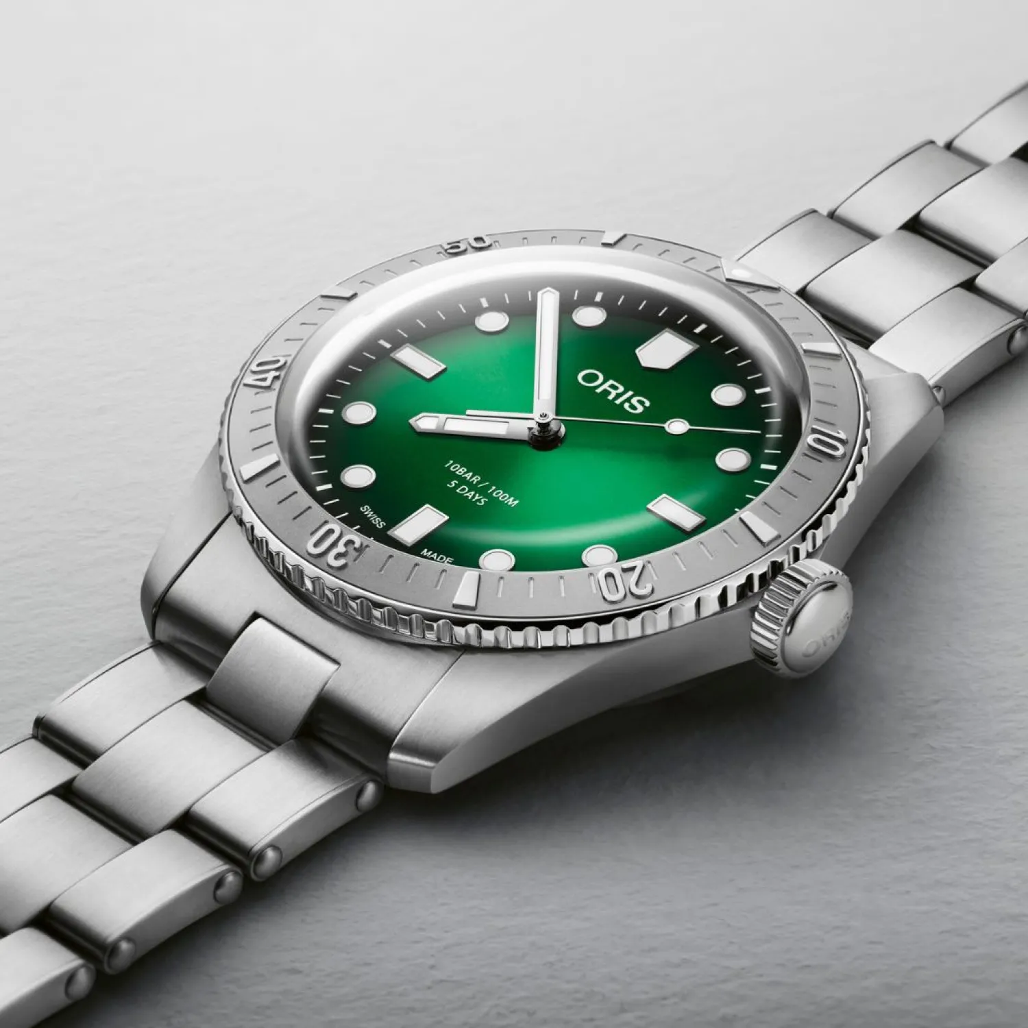 oris_divers_sixtyfive_cal_1.webp Best Divers Sixty-Five Calibre 400 01 400 7774 4057-07 8 19 18 Heren Heren Horloges | Duikhorloges