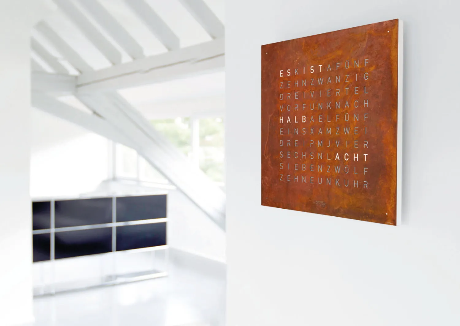 qlocktwo_earth__creators__3-1.webp Discount Earth 45 Creator's Edition - Rust Qlocktwo